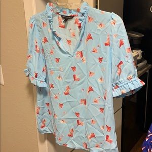 Women’s Banana Republic Blouse - Small